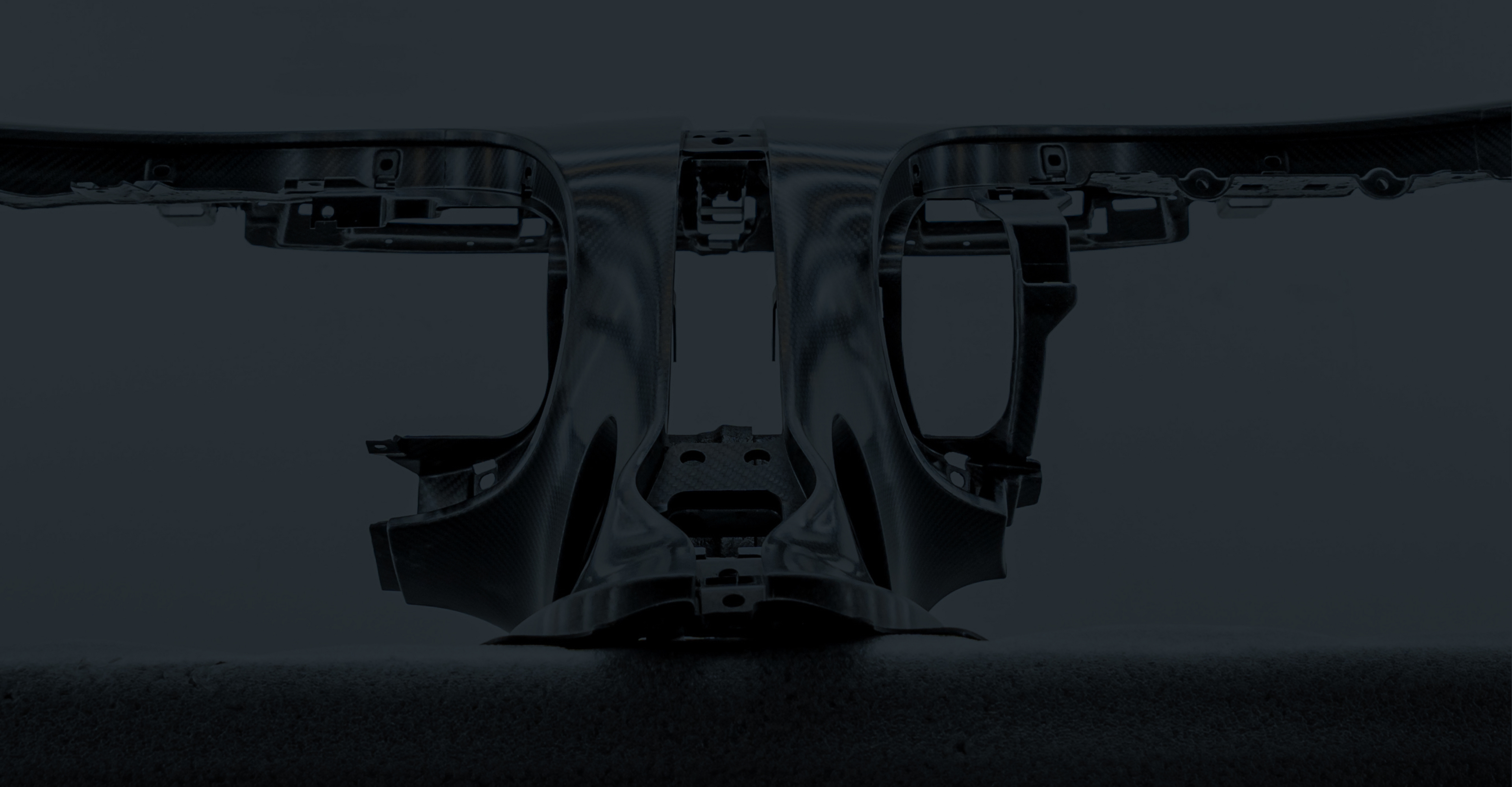 Header der Lack Manufakturseite der Firma Becker Carbon